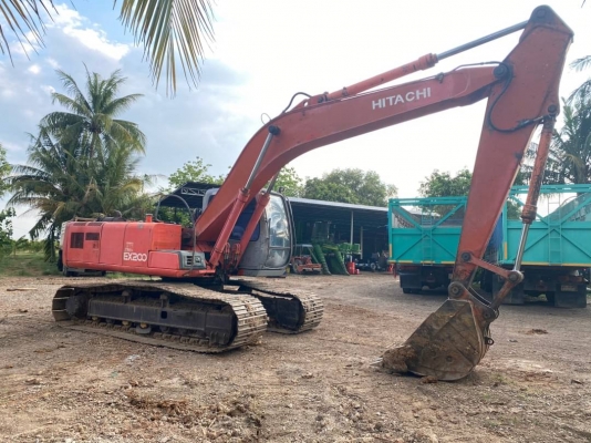 ขาย 695,000 HITACHI EX 200-5 เอกสารเล่มทะเบียน ไฟฟ้าครบ เครื่องดี ปั๊มแรง เอวแน่น ช่วงล่างเต็ม รถสวยพร้อมใช้ รถอยู่ ปทุมธานี สามโคก 090-772-3710 090-772-3708