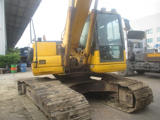 ขายด่วน KOMATSU PC200 ช่วงล่างเต็มระบบดีเอวแน่นสภาพสวย ขายด่วน KOMATSU PC200 ช่วงล่างเต็มระบบดีเอวแน่นสภาพสวย