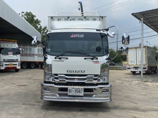 ขาย 6 ล้อ ???? ISUZU FRR 190 EURO 3 รุ่นหน้าตึก ตู้ 4 บาน ยาว 6.50 เมตรวิ่ง 27,439 กิโลเมตร จดทะเบียนปี 2562 ( 2019 ) สภาพน้องๆป้ายเเดงพร้อมวิ่งหาเงินได้เลย ราคา 1,150,000. บาท.  ????????089-9192600 K ธนสพล ช่อง YouTube  Jjautocar 2   ฝากกดติดตามด้วยนะครั