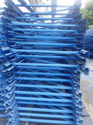 ขายเหมาชั้นวางสินค้า ชั้นแล็คเซลมือ2 ขายเหมาชั้นวางสินค้า ชั้นแล็คเซลมือ2