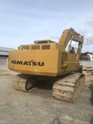 Komatsu pc200-3 เครื่องดี ปั้มแรง เอวแน่น สวยทุกจุด Komatsu pc200-3 เครื่องดี ปั้มแรง เอวแน่น สวยทุกจุด