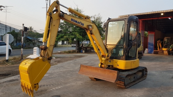 รถขุดโคมัตสุPC30MR-2 เก่าญี่ปุ่น