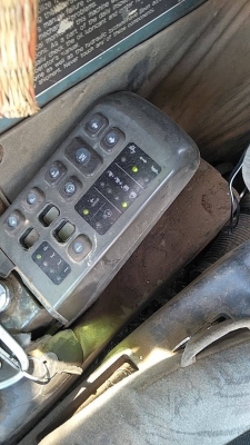 ขาย 450,000 บาท Hitachi EX200-3 Super เครื่องดี ปั้มแรง โซ่หนา เอวแน่น ไฟฟ้าครบ(ขาดมอเตอร์คันเร่ง) เอกสารเล่มทะเบียน สนใจดูรถ ขอนแก่น โทร 092-6789-272 และ 081-263-6943 ขาย 450,000 บาท Hitachi EX200-3 Super เครื่องดี ปั้มแรง โซ่หนา เอวแน่น ไฟฟ้าครบ(ขาดมอเตอร์คันเร่ง) เอกสารเล่มทะเบียน สนใจดูรถ ขอนแก่น โทร 092-6789-272 และ 081-263-6943