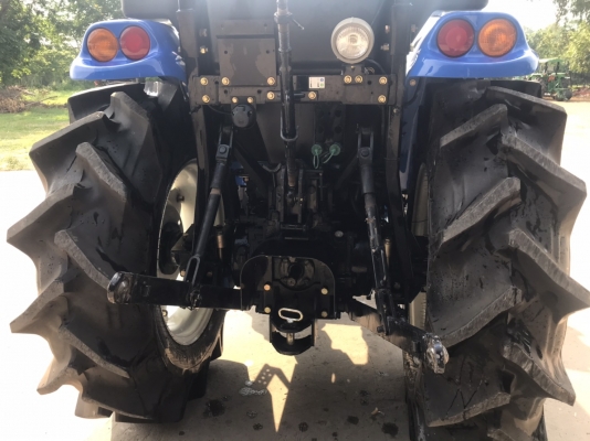 นิว ฮอลแลนด์ รุ่น TC48R  47แรงม้า