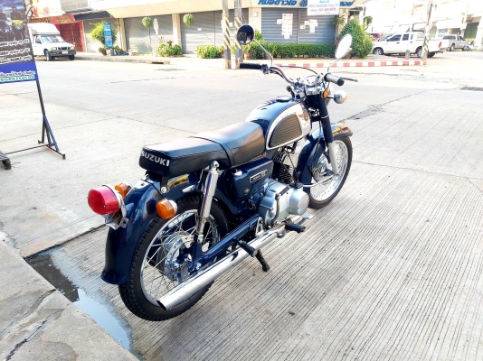 ขาย SUZUKI K125 M2 เดิมๆ เครื่องดี ระบบไฟติดครบ เซอร์วิสมาเรียบร้อย ทะเบียนแท้พร้อมโอน ราคา 39500 บาท ส่งได้ทั่วไทย  สนใจติดต่อ ☎️081-0578282 FACEBOOK ชาญณรงค์ ป๊อป ชัยอมฤต ไอดีไลน์ POPBIGBIKESAKON สนใจรถสวย ถูก ดี ต้อง POP BIGBIKE SAKONNAKHON คลิวิดีโอ h