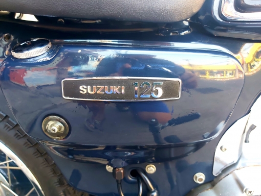 ขาย SUZUKI K125 M2 เดิมๆ เครื่องดี ระบบไฟติดครบ เซอร์วิสมาเรียบร้อย ทะเบียนแท้พร้อมโอน ราคา 39500 บาท ส่งได้ทั่วไทย  สนใจติดต่อ ☎️081-0578282 FACEBOOK ชาญณรงค์ ป๊อป ชัยอมฤต ไอดีไลน์ POPBIGBIKESAKON สนใจรถสวย ถูก ดี ต้อง POP BIGBIKE SAKONNAKHON คลิวิดีโอ h