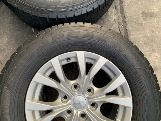 ล้อแม็ก Mitsu Pajero 6รู139 ขอบ 17 (ก้านวาย) แถมยาง 265-65-17 FALKEN ปลายปี 14 สภาพสวย