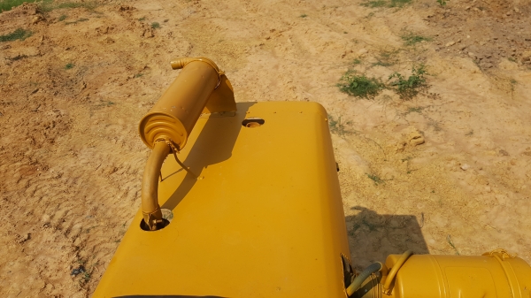 ขาย รถตัก KOMATSU JH30B เครื่องดี เกียร์ดี รถใช้งานได้ปกติ สายไฮดรอริคกรอบต้องเปลี่ยนบางเส้น ยางตามสภาพ สนใจโทรมาคุยต่อรองกันได้