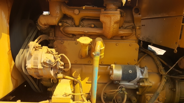 ขาย รถตัก KOMATSU JH30B เครื่องดี เกียร์ดี รถใช้งานได้ปกติ สายไฮดรอริคกรอบต้องเปลี่ยนบางเส้น ยางตามสภาพ สนใจโทรมาคุยต่อรองกันได้