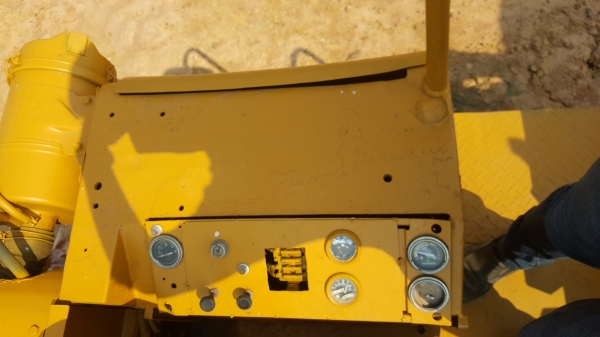 ขาย รถตัก KOMATSU JH30B เครื่องดี เกียร์ดี รถใช้งานได้ปกติ สายไฮดรอริคกรอบต้องเปลี่ยนบางเส้น ยางตามสภาพ สนใจโทรมาคุยต่อรองกันได้