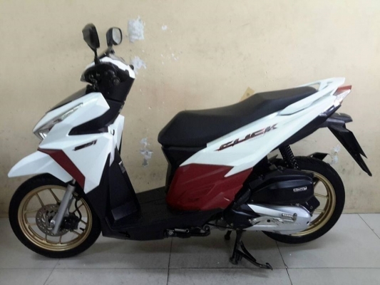 35900 Honda Click125i LED idlingstop combibrake ตัวท็อป ปี2018 โฉมไหม่ล่าสุด 3899 กม.