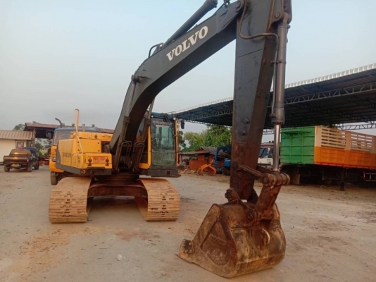 ขาย 995,000 บาท VOLVO EC210B PRIME ปี 2012 ทำงาน 9,555 ชม สภาพพร้อมใช้ เอกสารเล่มทะเบียนพร้อมโอน ภาษ