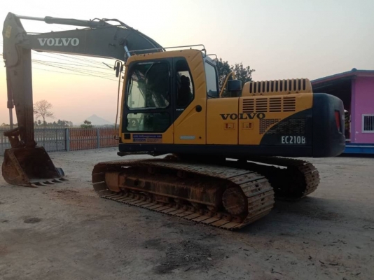 ขาย 995,000 บาท VOLVO EC210B PRIME ปี 2012 ทำงาน 9,555 ชม สภาพพร้อมใช้ เอกสารเล่มทะเบียนพร้อมโอน ภาษ