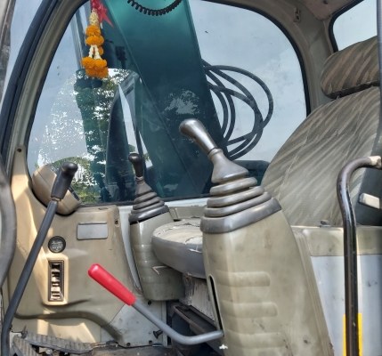 SK135 ไฟฟ้าครบ ระบบดีพร้อมใช้งาน เล่มทะเบียน SK135 ไฟฟ้าครบ ระบบดีพร้อมใช้งาน เล่มทะเบียน