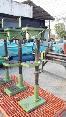 สว่านแท่นใต้หวัน เข้าใหม่ 3 ตัว รุ่นตัวสูง 170 cm ใช้ไฟบ้าน 2 สาย 220V