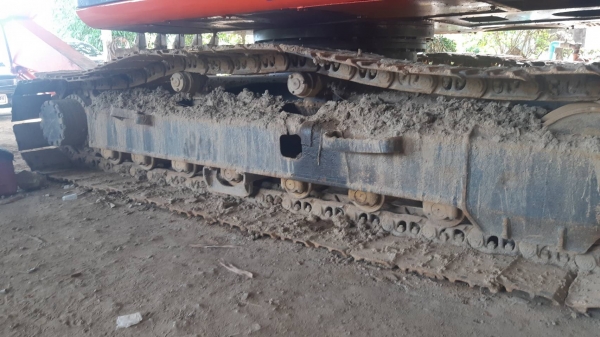 ขายรถแบคโฮ HITACHI EX200-3 สวยเดิมๆไฟฟ้าครบ