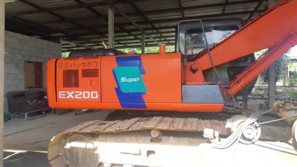 ขายรถแบคโฮ HITACHI EX200-3 สวยเดิมๆไฟฟ้าครบ