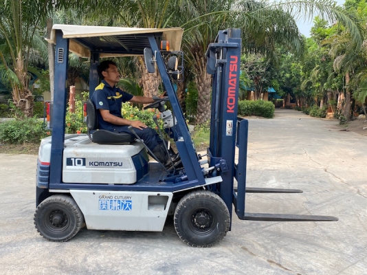 (โคตรสวย)ขายFORKLIFT KOMATSU FG10-15(1.ตัน) สวยเดิมจากญี่ปุ่น ยังไม่เคยใช้ในไทย 99,000เท่านั้น!! (โคตรสวย)ขายFORKLIFT KOMATSU FG10-15(1.ตัน) สวยเดิมจากญี่ปุ่น ยังไม่เคยใช้ในไทย 99,000เท่านั้น!!