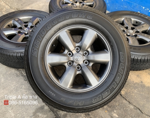 ล้อแม็ก Toyota Fortuner (ก้านใหญ่) ขอบ 17 สีเทากัน พร้อมยาง 265-65-17 Bridgestone ปี 19 สวยๆ ล้อแม็ก Toyota Fortuner (ก้านใหญ่) ขอบ 17 สีเทากัน พร้อมยาง 265-65-17 Bridgestone ปี 19 สวยๆ