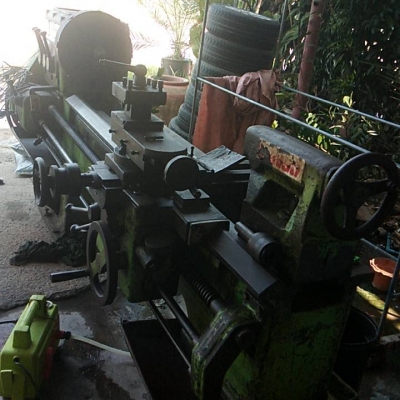 ขายกลึงยาว8ฟุตสวิงคอ850 รูผ่าน3นิ้วของยุโรปราคาเบาๆๆคับ ขายกลึงยาว8ฟุตสวิงคอ850 รูผ่าน3นิ้วของยุโรปราคาเบาๆๆคับ