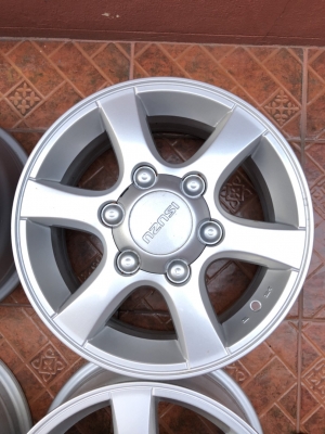 ล้อเดิมติดรถ ISUZU. 15 นิ้ว 6รู ใส่ได้หลายรุ่น