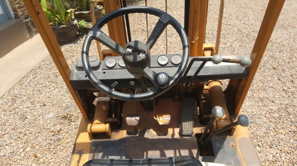 ขาย รถฟอร์คลิฟต์ ขนาด 1 ตัน TOYOTA 4FG10 เครื่องยนต์เบนซิน เสาสูง 3 เมตร รถจอดไว้นาน ขายตามสภาพครับ ขาย รถฟอร์คลิฟต์ ขนาด 1 ตัน TOYOTA 4FG10 เครื่องยนต์เบนซิน เสาสูง 3 เมตร รถจอดไว้นาน ขายตามสภาพครับ