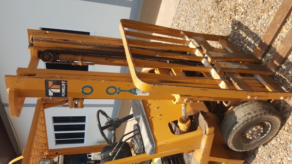 ขาย รถฟอร์คลิฟต์ ขนาด 1 ตัน TOYOTA 4FG10 เครื่องยนต์เบนซิน เสาสูง 3 เมตร รถจอดไว้นาน ขายตามสภาพครับ ขาย รถฟอร์คลิฟต์ ขนาด 1 ตัน TOYOTA 4FG10 เครื่องยนต์เบนซิน เสาสูง 3 เมตร รถจอดไว้นาน ขายตามสภาพครับ