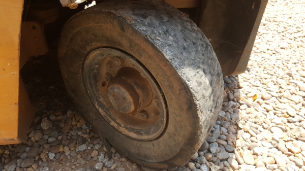 ขาย รถฟอร์คลิฟต์ ขนาด 1 ตัน TOYOTA 4FG10 เครื่องยนต์เบนซิน เสาสูง 3 เมตร รถจอดไว้นาน ขายตามสภาพครับ ขาย รถฟอร์คลิฟต์ ขนาด 1 ตัน TOYOTA 4FG10 เครื่องยนต์เบนซิน เสาสูง 3 เมตร รถจอดไว้นาน ขายตามสภาพครับ