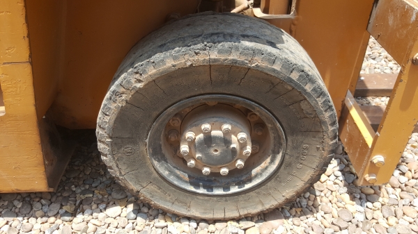 ขาย รถฟอร์คลิฟต์ ขนาด 1 ตัน TOYOTA 4FG10 เครื่องยนต์เบนซิน เสาสูง 3 เมตร รถจอดไว้นาน ขายตามสภาพครับ ขาย รถฟอร์คลิฟต์ ขนาด 1 ตัน TOYOTA 4FG10 เครื่องยนต์เบนซิน เสาสูง 3 เมตร รถจอดไว้นาน ขายตามสภาพครับ