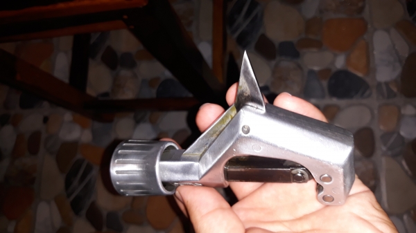 ขายคัดเตอร์ตัดท่อตรากุ้ง3-32MM.MADE IN JAPAN..มือสองสภาพสวย ขายคัดเตอร์ตัดท่อตรากุ้ง3-32MM.MADE IN JAPAN..มือสองสภาพสวย