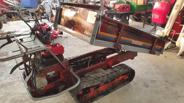 รถบรรทุกการเกษตร พร้อมใช้งาน ดั้มไฮดรอลิค  สอบถามได้