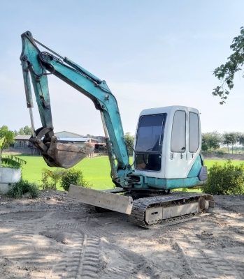 PC30-7ระบบดี มีลายหัวเจาะ โซ่ช่วงล่างใหม่ แอร์หนาว