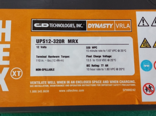 แบตเตอรี่แห้ง 12V 77A ค่า CCA ดีมาก ค่าประมาณ 900 กว่าๆค่ะ สภาพสวย ใช้งานสำรองไฟ ,โซล่าเซลส์ หรือจะใ