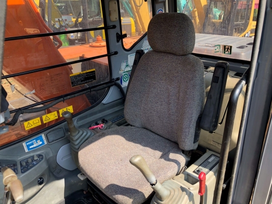 ขายรถแบคโฮ HITACHI EX120-5 แทรคใหญ่ รถสวย โทร 081-8581834 แบงค์