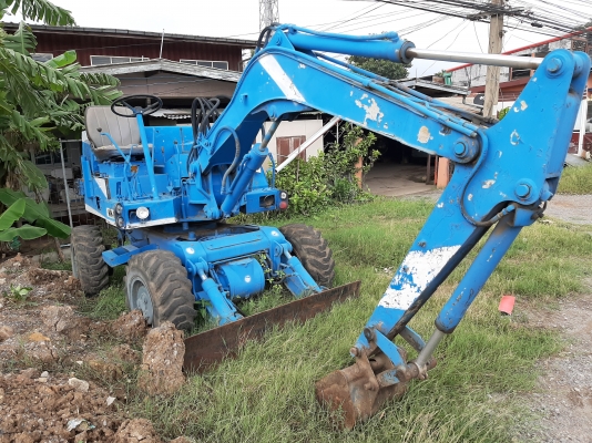 ขาย แบคโฮล้อยาง ขาย แบคโฮล้อยาง