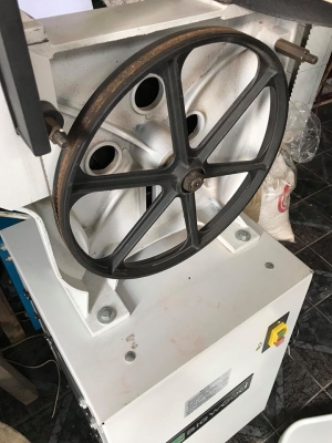 เลื่อยสายพาน เลื่อยสายพาน