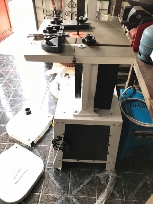 เลื่อยสายพาน เลื่อยสายพาน