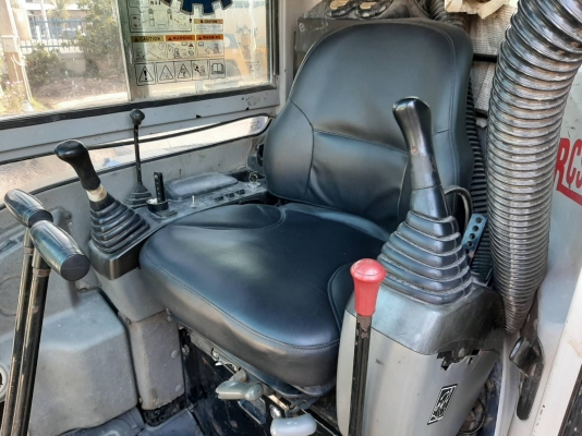 ขายรถแบคโฮ HYUNDAI 35Zสวยเดิมๆเอกสารทะเบียน ขายรถแบคโฮ HYUNDAI 35Zสวยเดิมๆเอกสารทะเบียน