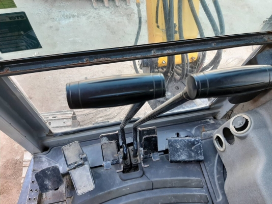 ขายรถแบคโฮ HYUNDAI 35Zสวยเดิมๆเอกสารทะเบียน ขายรถแบคโฮ HYUNDAI 35Zสวยเดิมๆเอกสารทะเบียน