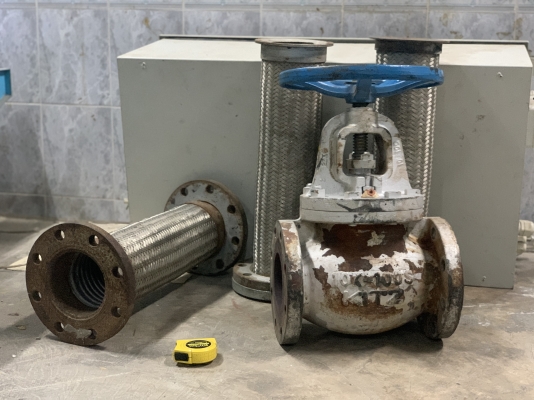 ขายปั๊มน้ำหัวสแตนเลส 316L APV(SPX Flow) model W+55/35 ขนาด 10HP. 380V แบบใบเปิด สภาพสวยใหม่มาก หมุนนิ่ม พร้อมใช้งาน ใช้ในงานผลิตอาหาร หรือเครื่องดื่มได้ดี เปิดล้างทำความสะอาดง่าย