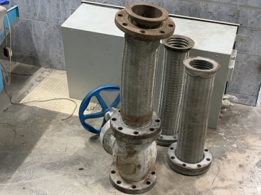 ขายปั๊มน้ำหัวสแตนเลส 316L APV(SPX Flow) model W+55/35 ขนาด 10HP. 380V แบบใบเปิด สภาพสวยใหม่มาก หมุนนิ่ม พร้อมใช้งาน ใช้ในงานผลิตอาหาร หรือเครื่องดื่มได้ดี เปิดล้างทำความสะอาดง่าย ขายปั๊มน้ำหัวสแตนเลส 316L APV(SPX Flow) model W+55/35 ขนาด 10HP. 380V แบบใบเปิด สภาพสวยใหม่มาก หมุนนิ่ม พร้อมใช้งาน ใช้ในงานผลิตอาหาร หรือเครื่องดื่มได้ดี เปิดล้างทำความสะอาดง่าย