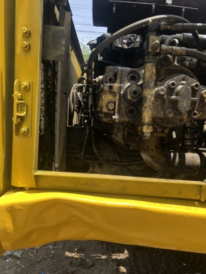 KOMATSU PC200-6 เครื่องดี ปั้มดีแรงเร็ว เอวแน่น แห้งดี เอกสารซื้อขายสภาพสวย KOMATSU PC200-6 เครื่องดี ปั้มดีแรงเร็ว เอวแน่น แห้งดี เอกสารซื้อขายสภาพสวย