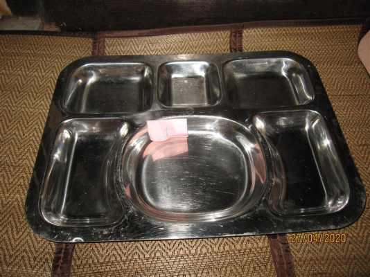 (เหมารวม 2 ใบ 235 บาท) ถาดหลุมทรงเหลี่ยม STAINLESS ตราหัวม้าลายแท้