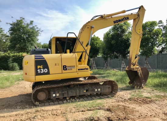 ขายดาวน์ Komatsu PC130-8 ไมล์ ชม. 1700 สภาพสวยมากค่ะ ขายดาวน์ Komatsu PC130-8 ไมล์ ชม. 1700 สภาพสวยมากค่ะ