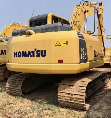 ขายดาวน์ Komatsu PC130-8 ไมล์ ชม. 1700 สภาพสวยมากค่ะ ขายดาวน์ Komatsu PC130-8 ไมล์ ชม. 1700 สภาพสวยมากค่ะ
