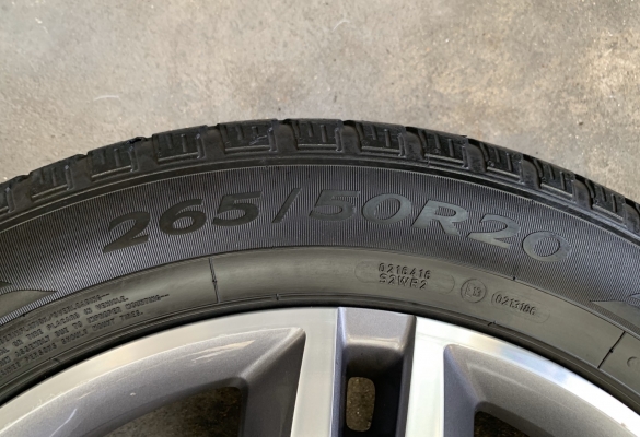 ล้อแม็ก Ford Everest ขอบ 20 แถมยาง 265-50-20 Goodyear ปลายปี 17