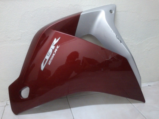 ขายเหมาแฟริ่งและถังน้ำมันมือสอง CBR250 I  ราคา 1,000 บาท