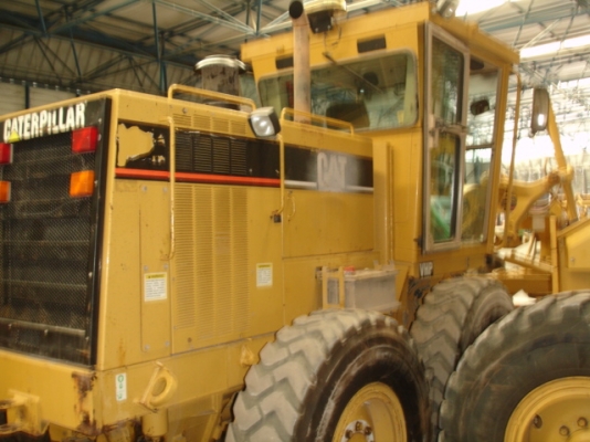 ถึงไทยแล้วครับ CAT 140H ปี 2003 Serial 2ZK08136 นำเข้าจากอเมริกา สวยมาก และถูกว่าที่อื่น