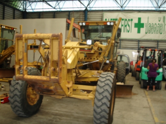 ถึงไทยแล้วครับ CAT 140H ปี 2003 Serial 2ZK08136 นำเข้าจากอเมริกา สวยมาก และถูกว่าที่อื่น