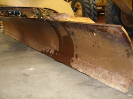 ถึงไทยแล้วครับ CAT 140H ปี 2003 Serial 2ZK08136 นำเข้าจากอเมริกา สวยมาก และไม่แพง